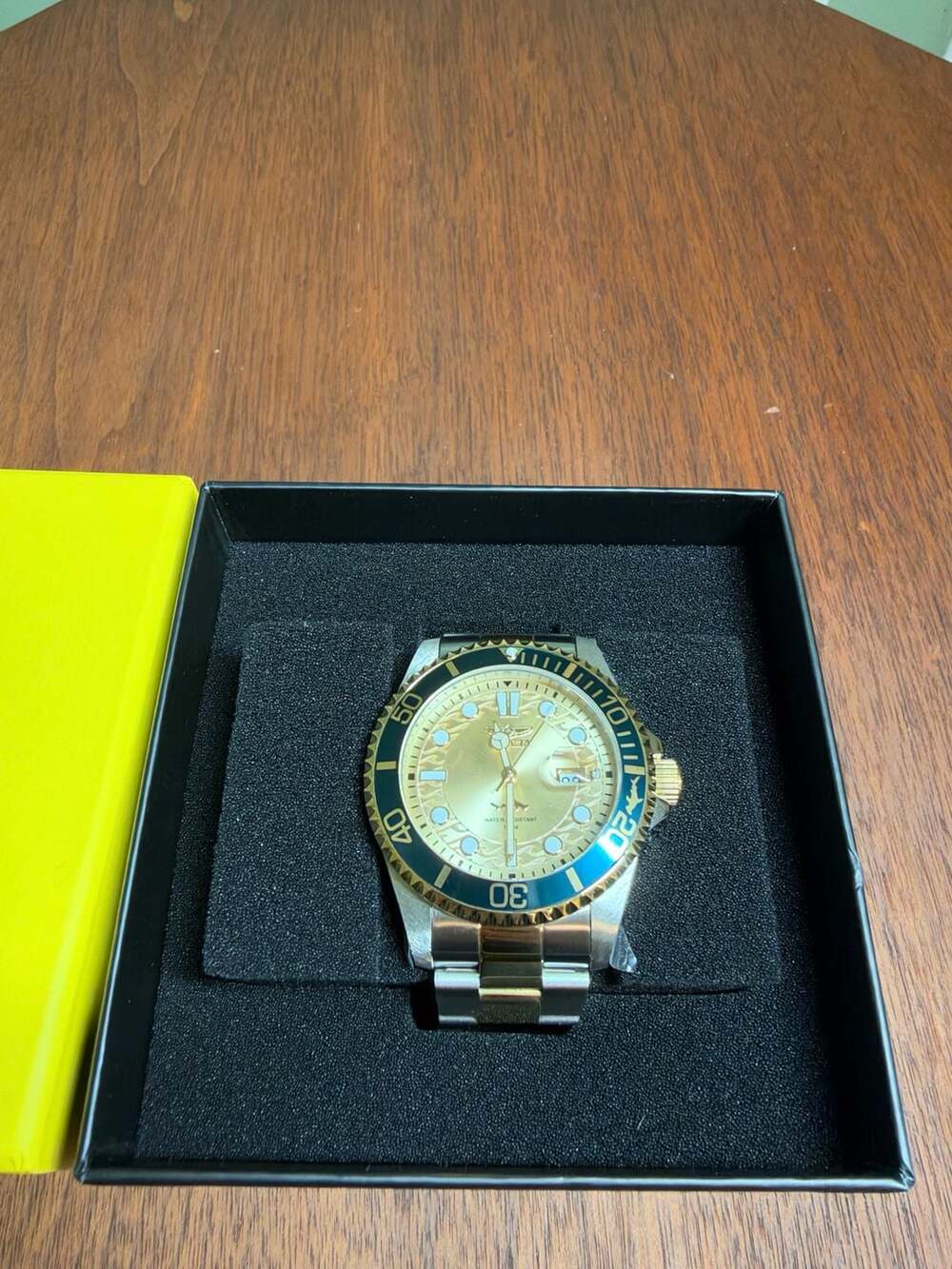 Invicta Pro Diver 30022 Men's Watch 43mm Two-Tone Gold Champagne Dial